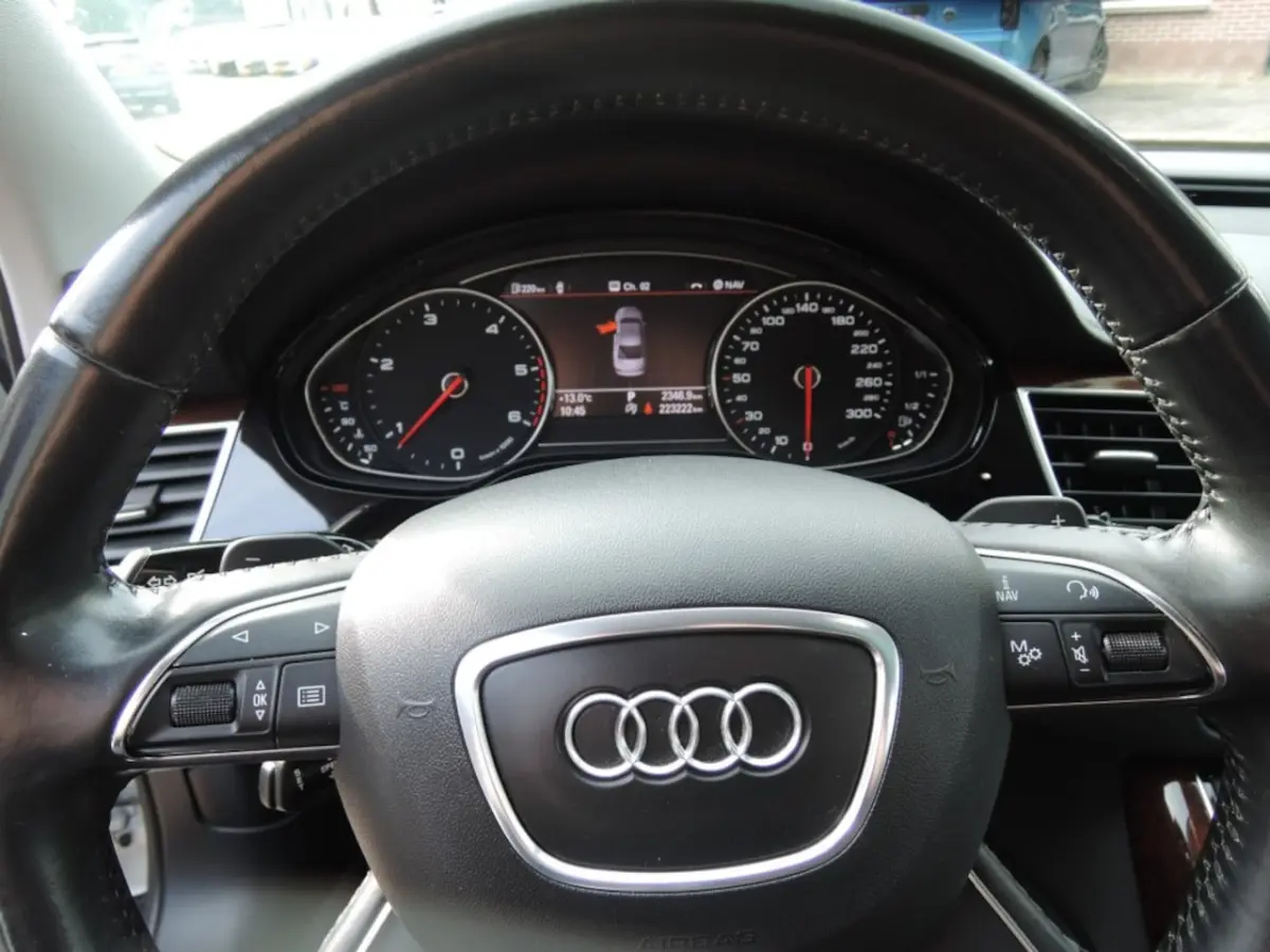 3.0 TDI QUATTRO PRO LINE + YOUNGTIMER