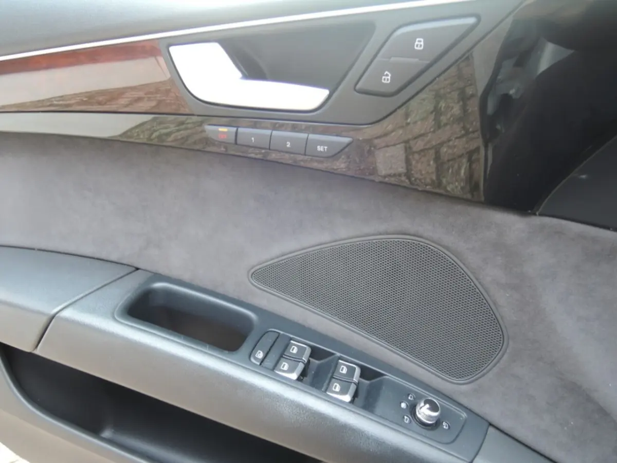 3.0 TDI QUATTRO PRO LINE + YOUNGTIMER
