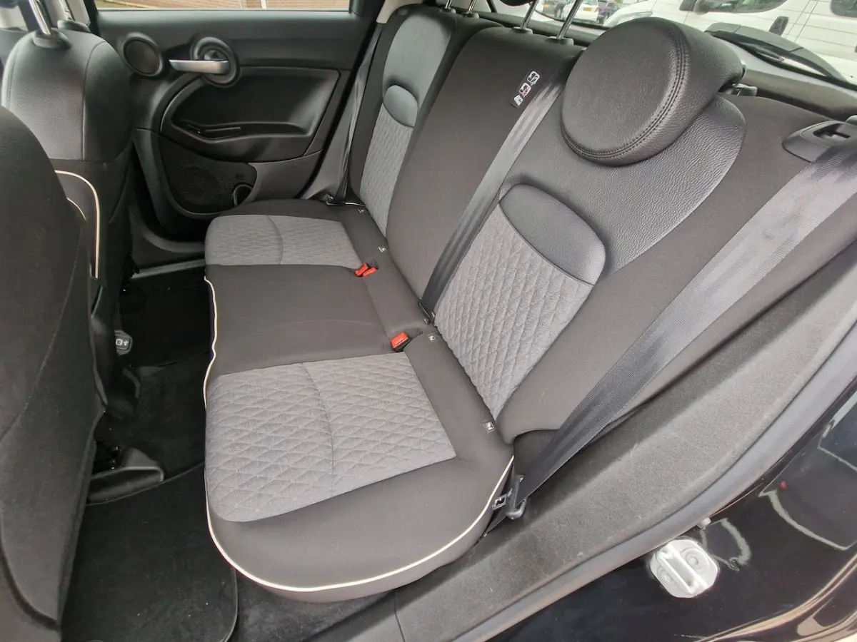 1.0 GSE City Cross Opening Edition Navigatie*Cruise control*Climate contol*PDC
