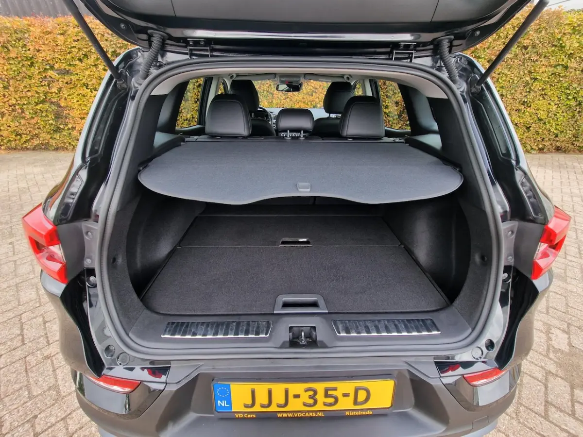 1.3 TCe Intens AUTOMAAT*Navigatie*Camera*PDC*Climate control*Cruise control