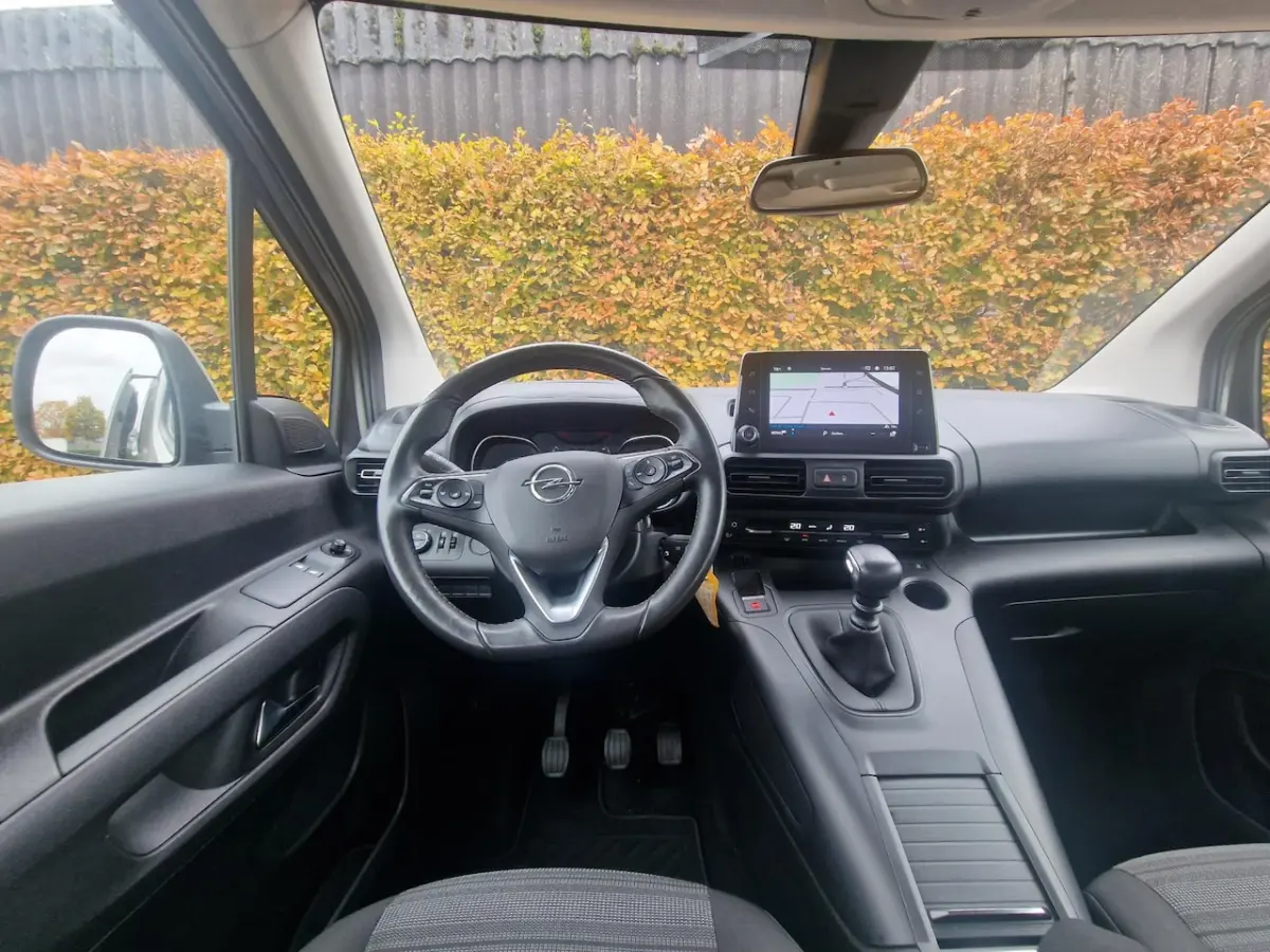 1.2 Turbo L1H1 Edition Nieuwe distributie*Navigatie*Cruise control*Climate control*PDC