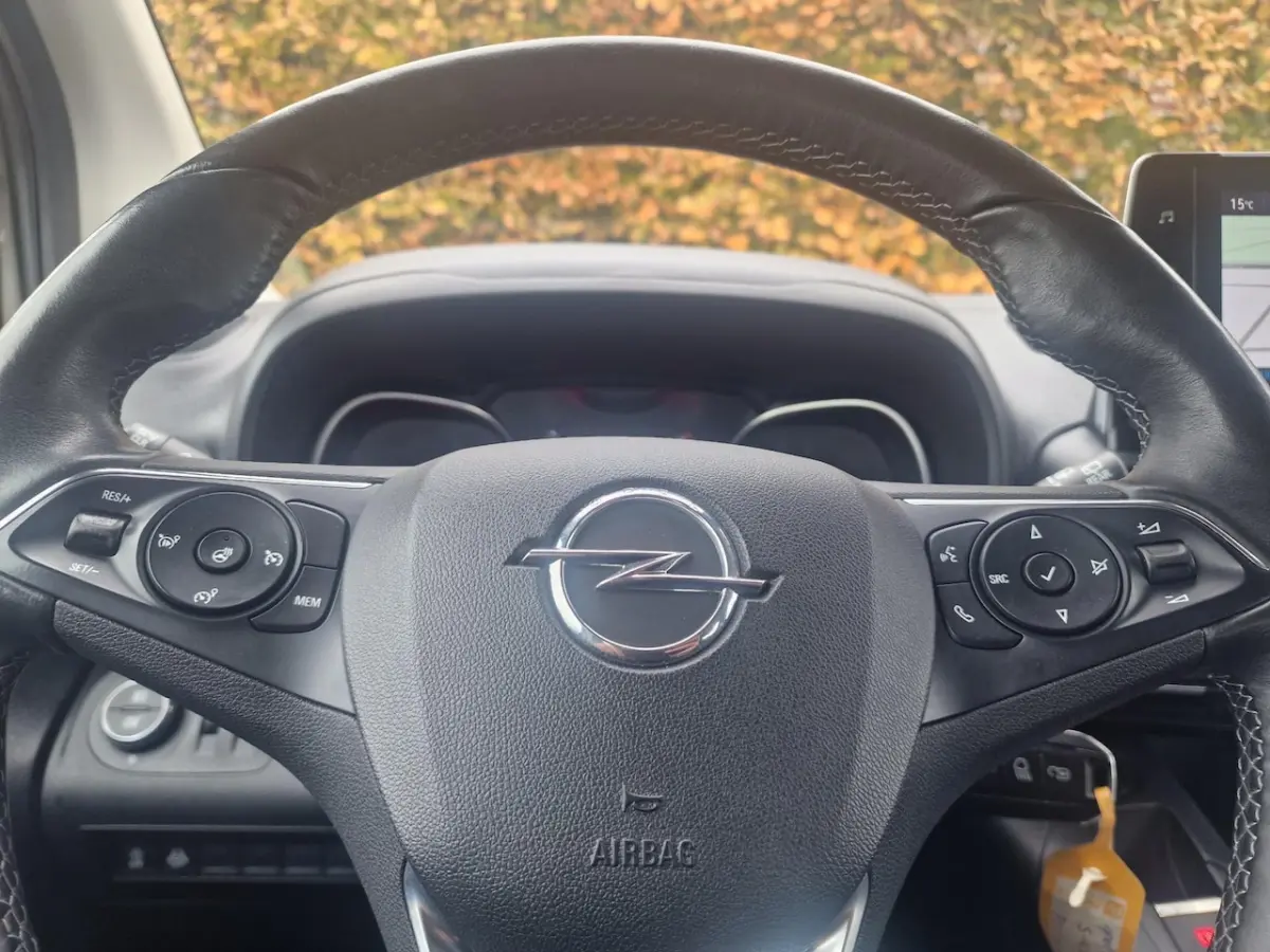 1.2 Turbo L1H1 Edition Nieuwe distributie*Navigatie*Cruise control*Climate control*PDC