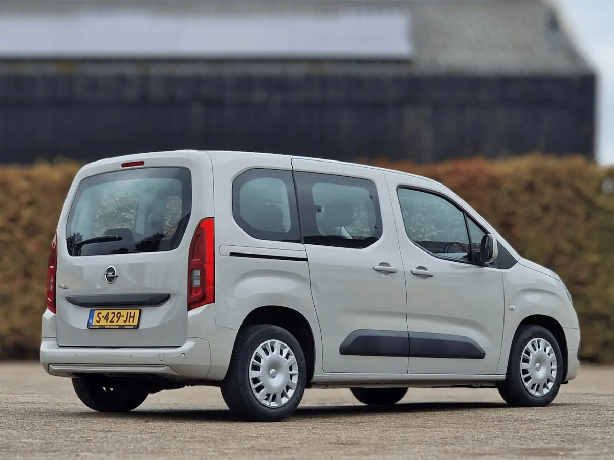 1.2 Turbo L1H1 Edition Nieuwe distributie*Navigatie*Cruise control*Climate control*PDC