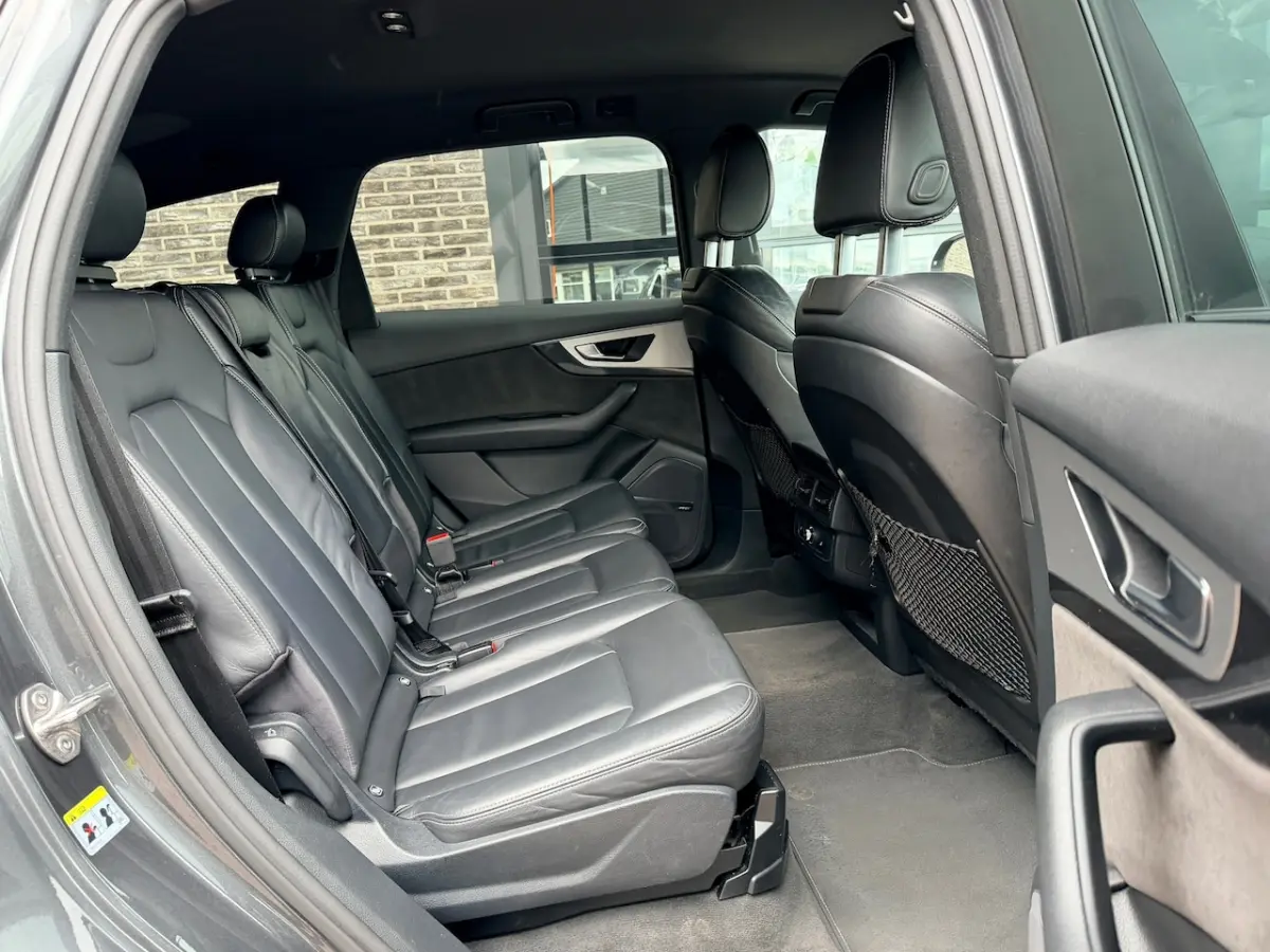 3.0 TDI quattro Pro Line + 7p | Navi | HUD | Bose | Camera |