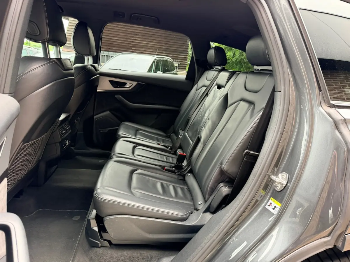 3.0 TDI quattro Pro Line + 7p | Navi | HUD | Bose | Camera |