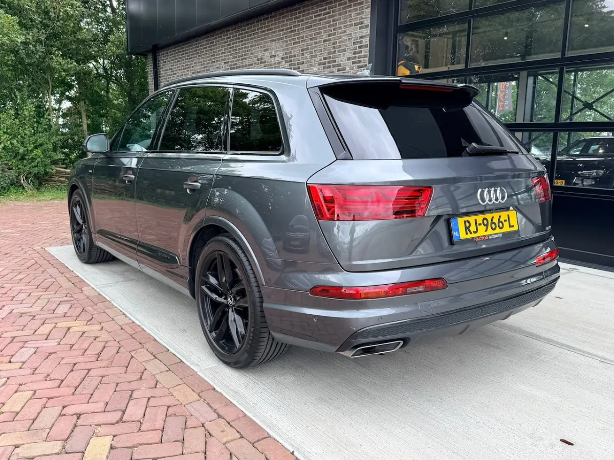 3.0 TDI quattro Pro Line + 7p | Navi | HUD | Bose | Camera |
