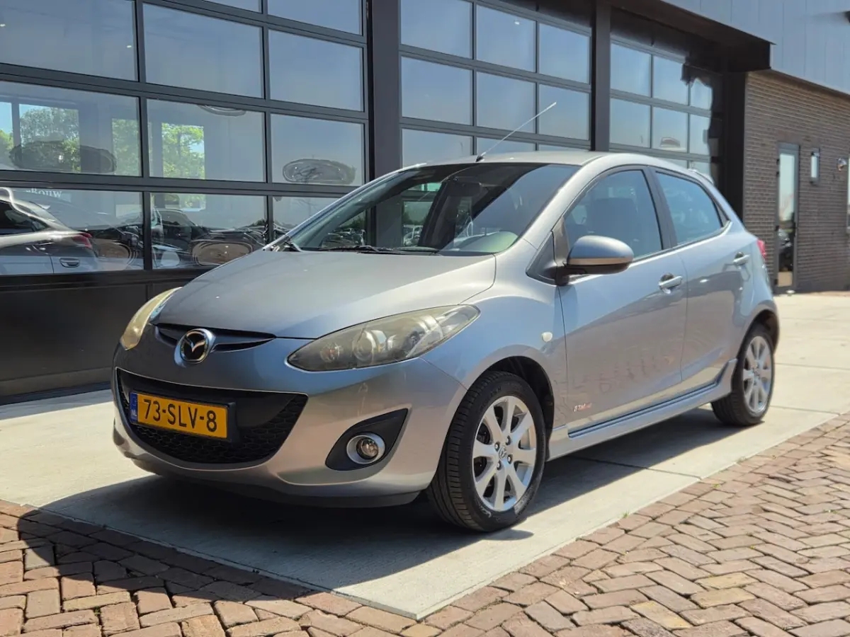 Mazda 2 2011 Benzine Handgeschakeld leasen