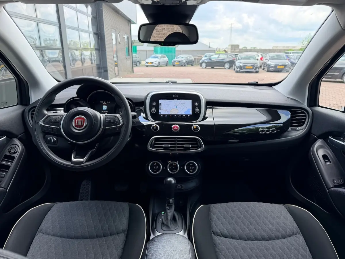 1.3 GSE City Cross | Autom | Navi | Led | Keyless |
