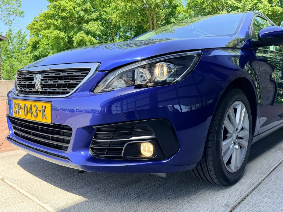 1.2 PureTech Blue Lease Executive | Pano | Navi | PDC |