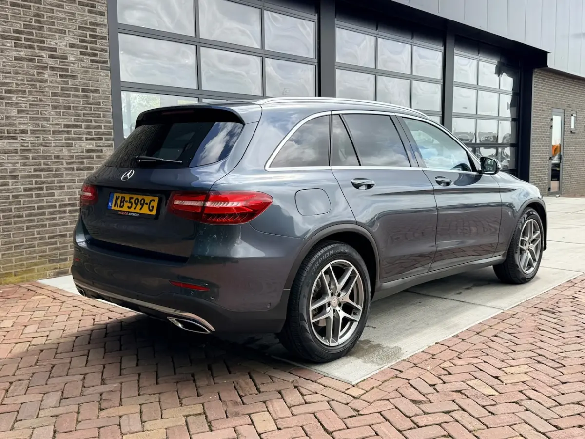 220 d 4MATIC Prestige | AMG | Autm | 1/2 Leer | Navi |