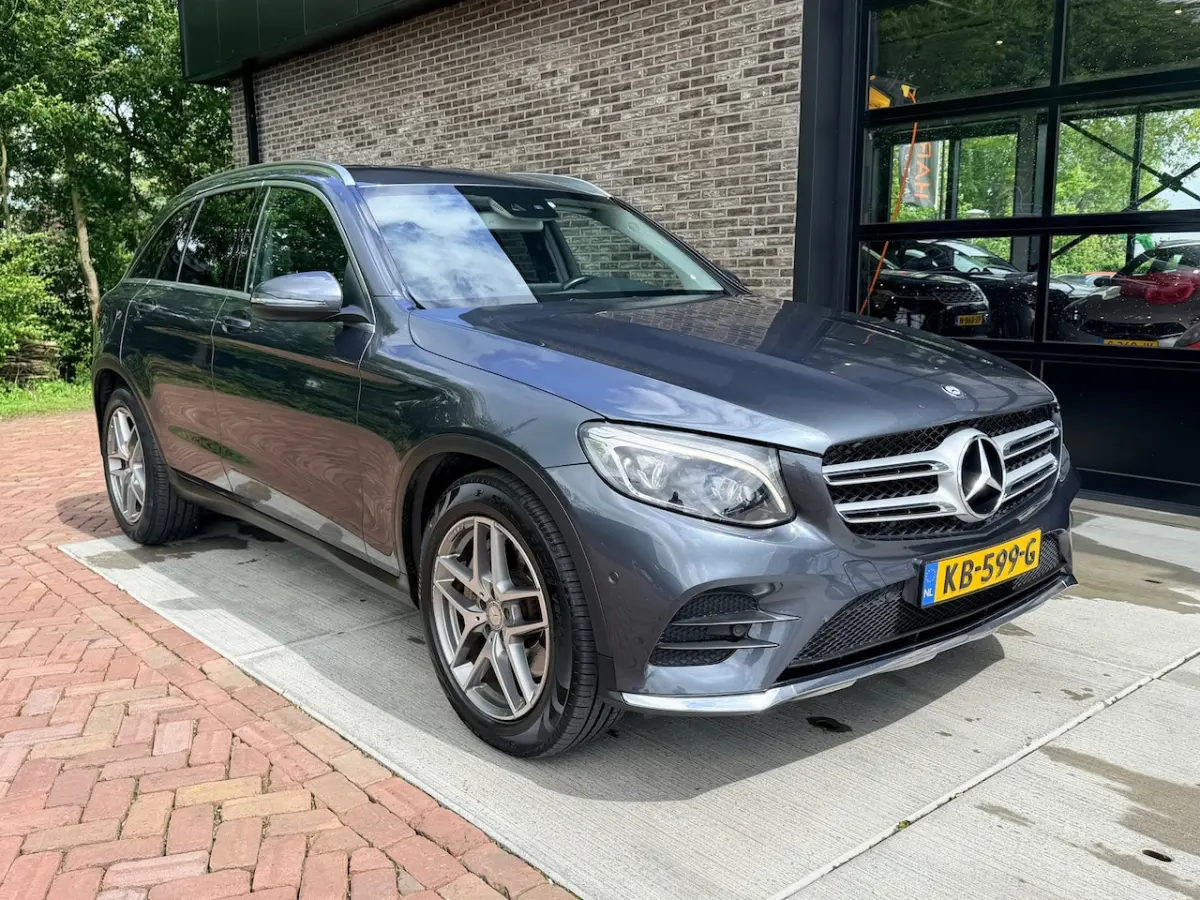 220 d 4MATIC Prestige | AMG | Autm | 1/2 Leer | Navi |