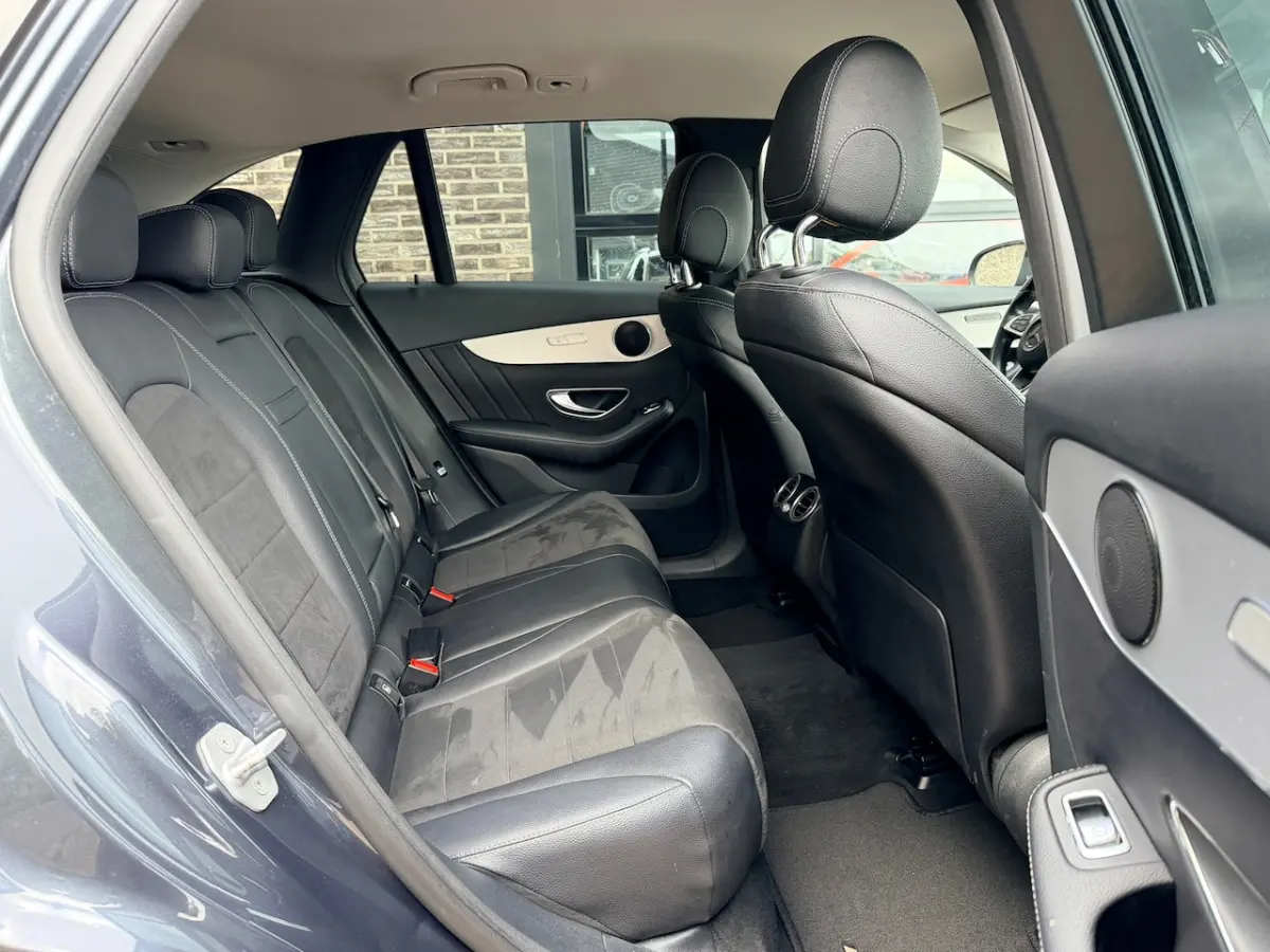 220 d 4MATIC Prestige | AMG | Autm | 1/2 Leer | Navi |