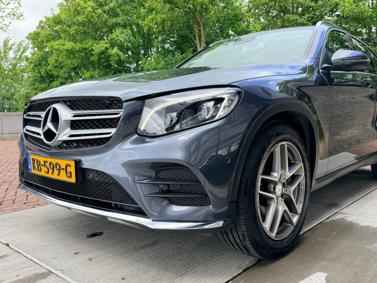 220 d 4MATIC Prestige | AMG | Autm | 1/2 Leer | Navi |