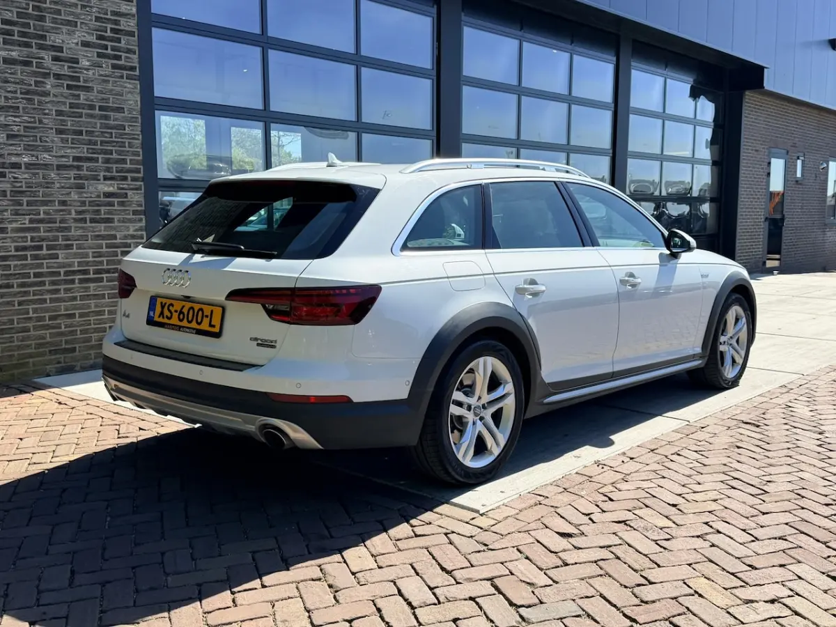 2.0 TFSI MHEV Pro Line Plus | ACC | ECC | LED | Virtual Dash |