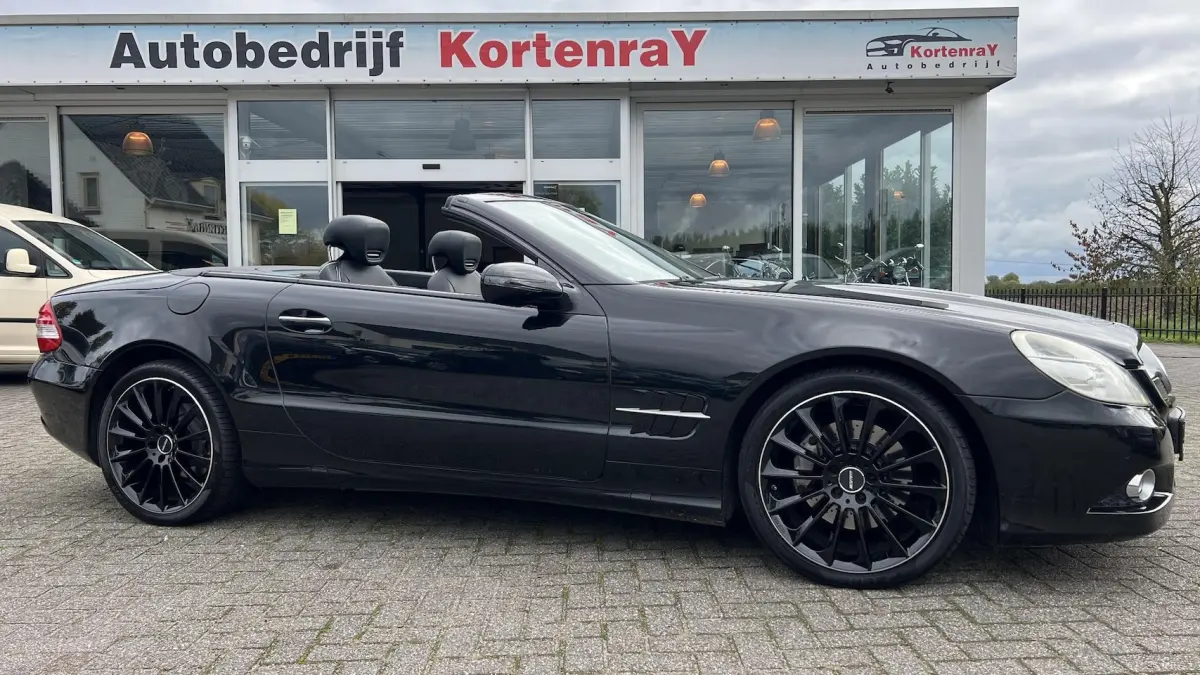 300 Vol opties, Mega onderhouden auto, Zie foto, s