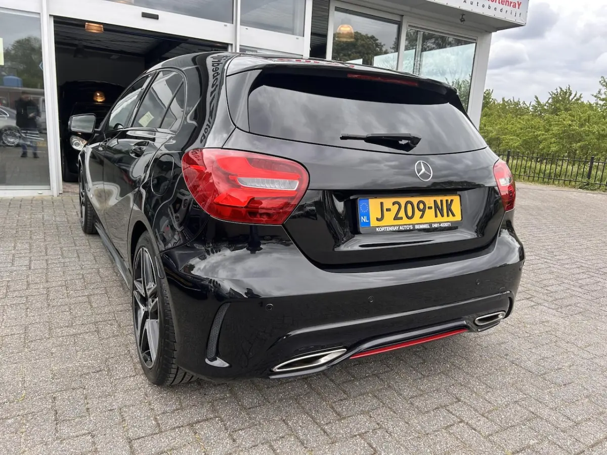 250 Sport AMG-line|keyless entry|dealer onderhouden|cruise control/sport interieur