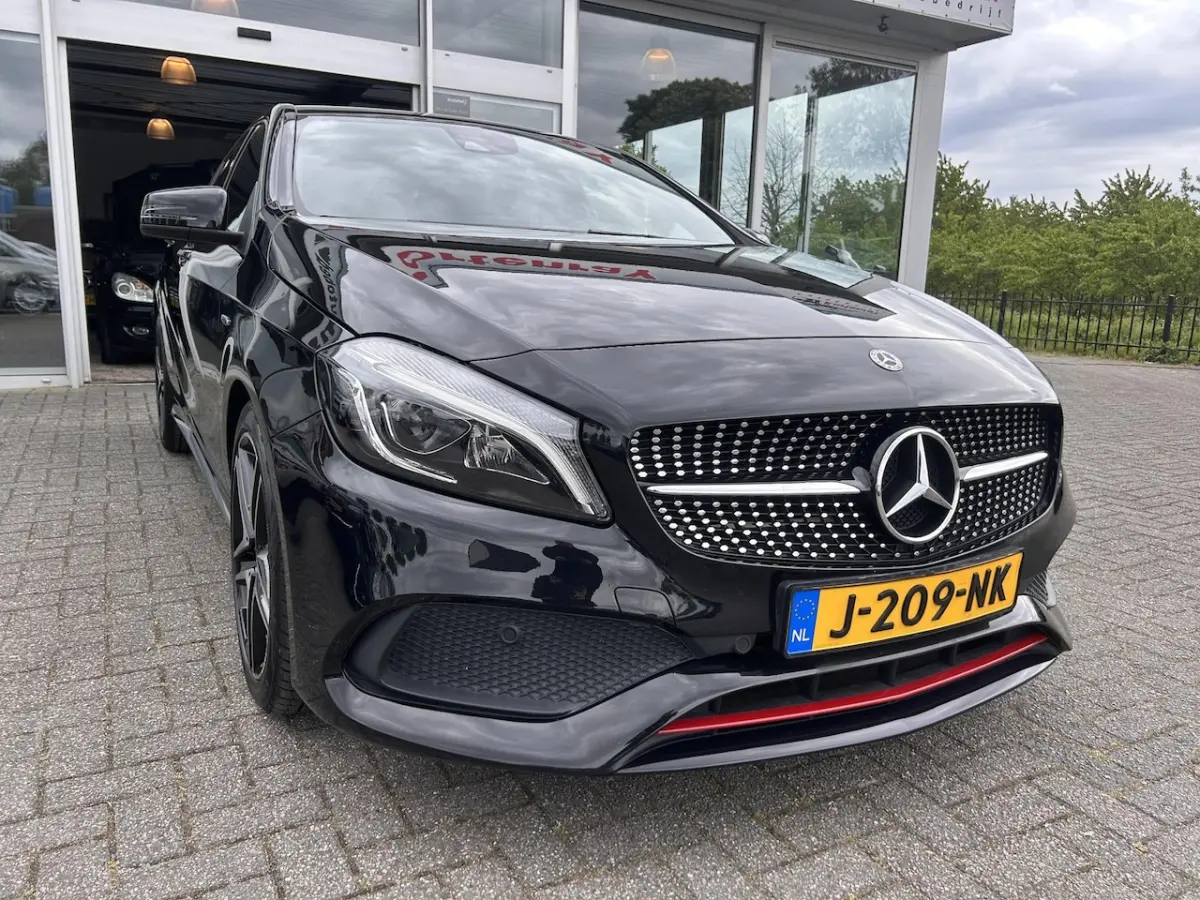 250 Sport AMG-line|keyless entry|dealer onderhouden|cruise control/sport interieur