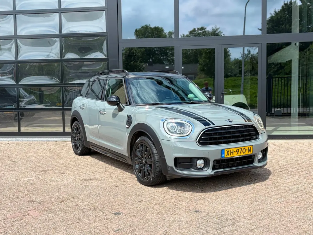 1.5 Cooper Dutch Made Edition / PDC / carplay