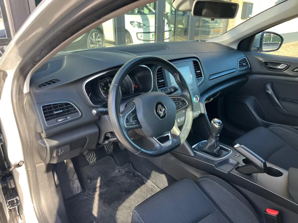 1.5 dCi Zen , Navi , stoelverw, Zuinig