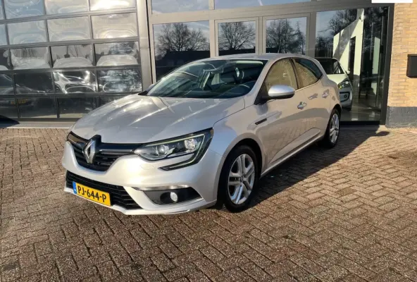 1.5 dCi Zen , Navi , stoelverw, Zuinig