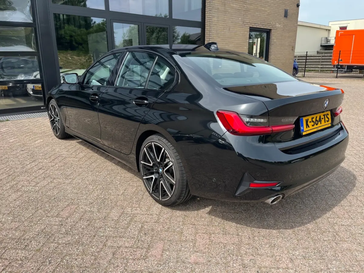 320i High Executive, Automaat, Dealer Onderhouden