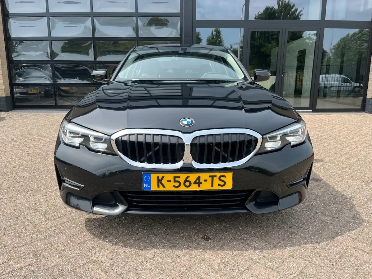 320i High Executive, Automaat, Dealer Onderhouden