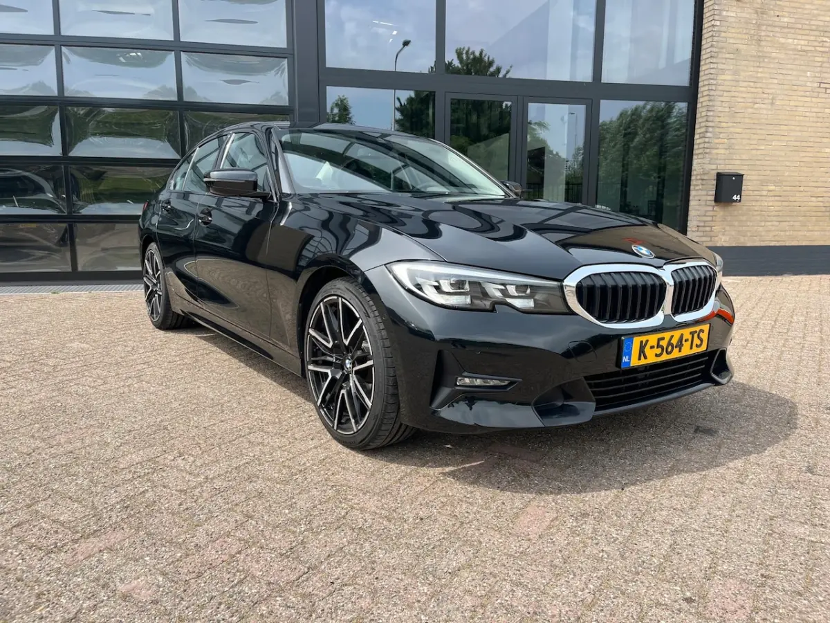 320i High Executive, Automaat, Dealer Onderhouden