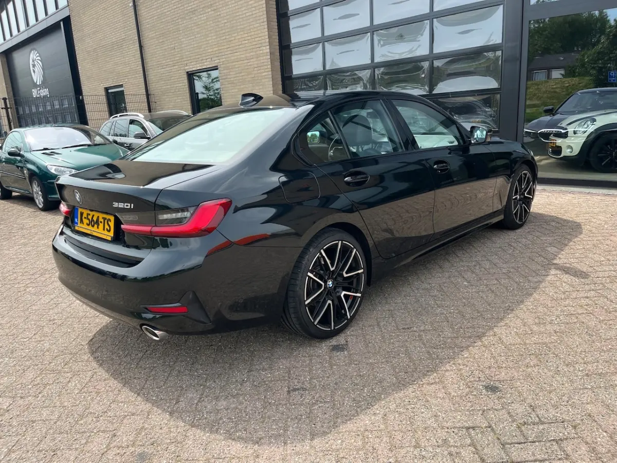 320i High Executive, Automaat, Dealer Onderhouden