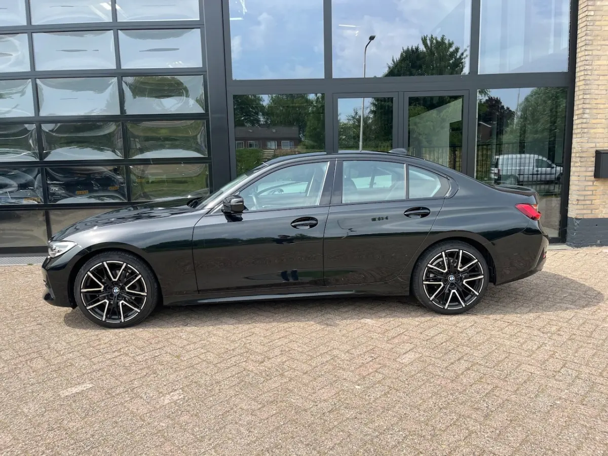 320i High Executive, Automaat, Dealer Onderhouden