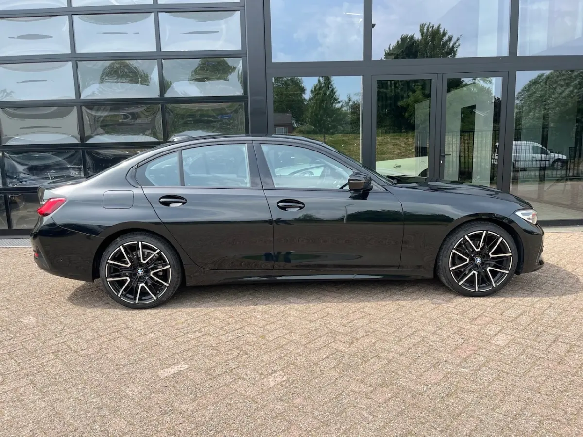 320i High Executive, Automaat, Dealer Onderhouden
