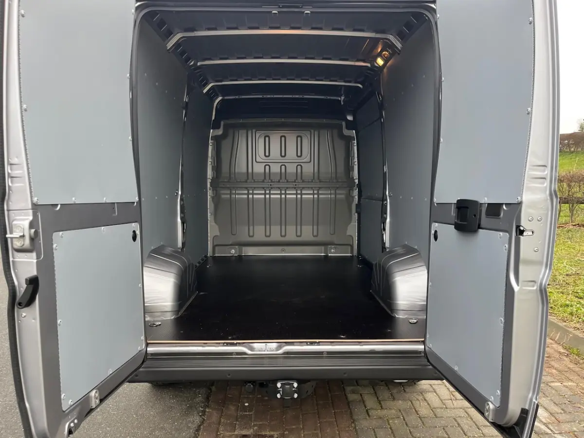 2.2D 140 S&S L2H2 3.5t , NIEUW , BPM VRIJ
