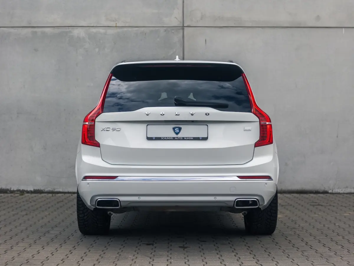 2.0 T8 Recharge AWD Inscription 360Â° 7 zits Trekhaak