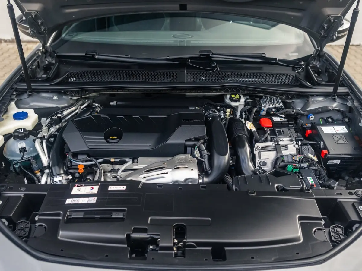 1.6 HYbrid Sport Engineered 360PK 61.000km