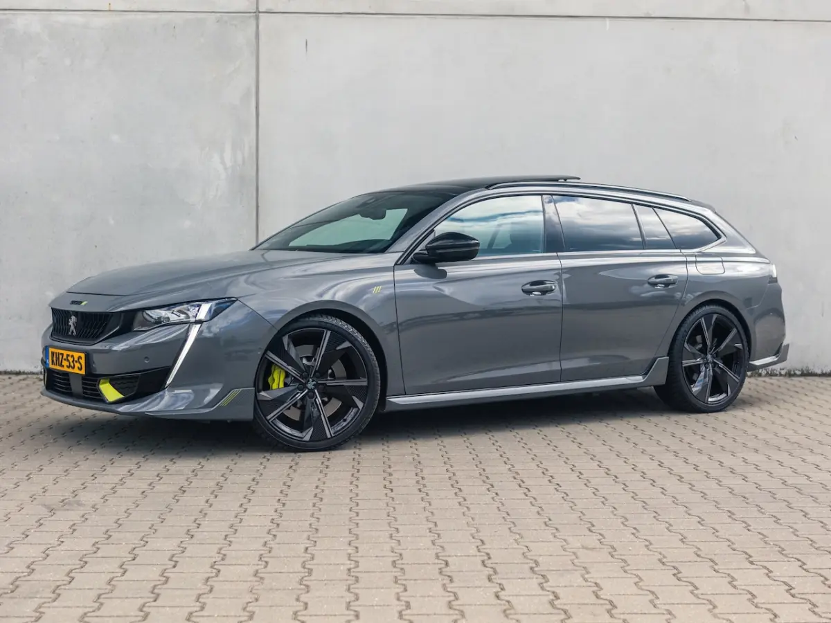 1.6 HYbrid Sport Engineered 360PK 61.000km