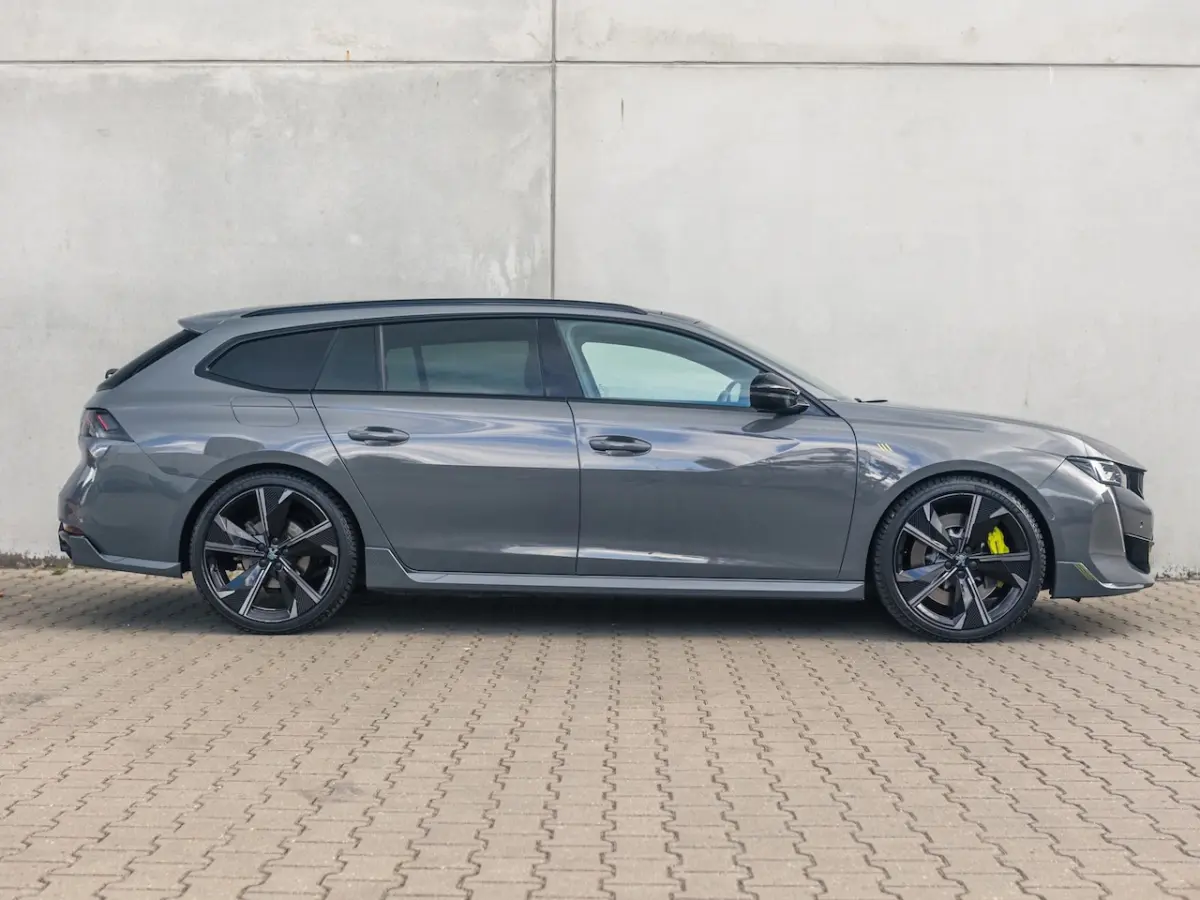 1.6 HYbrid Sport Engineered 360PK 61.000km