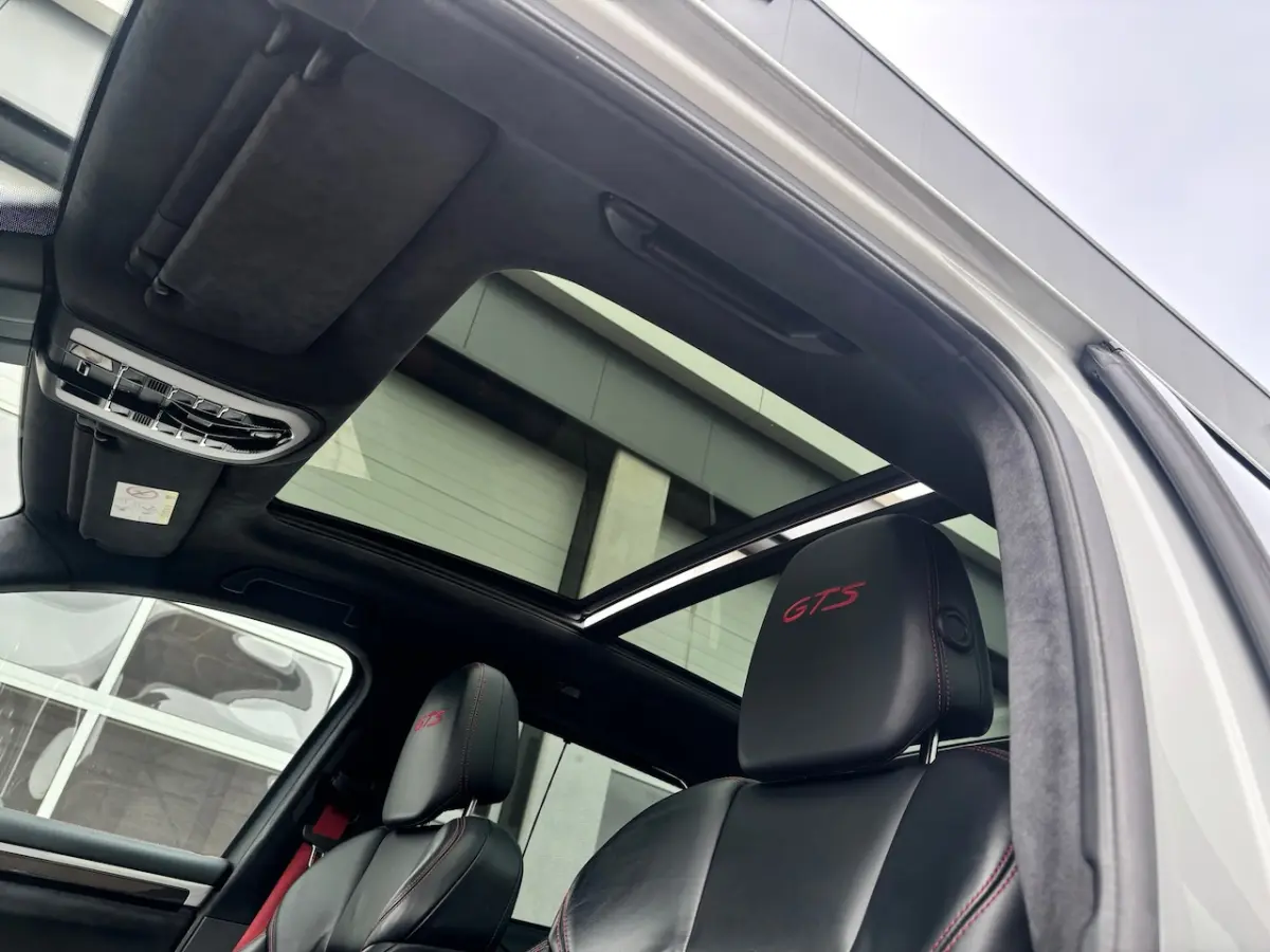 3.6 GTS Carbon Carplay Trekhk. 21inch Pano