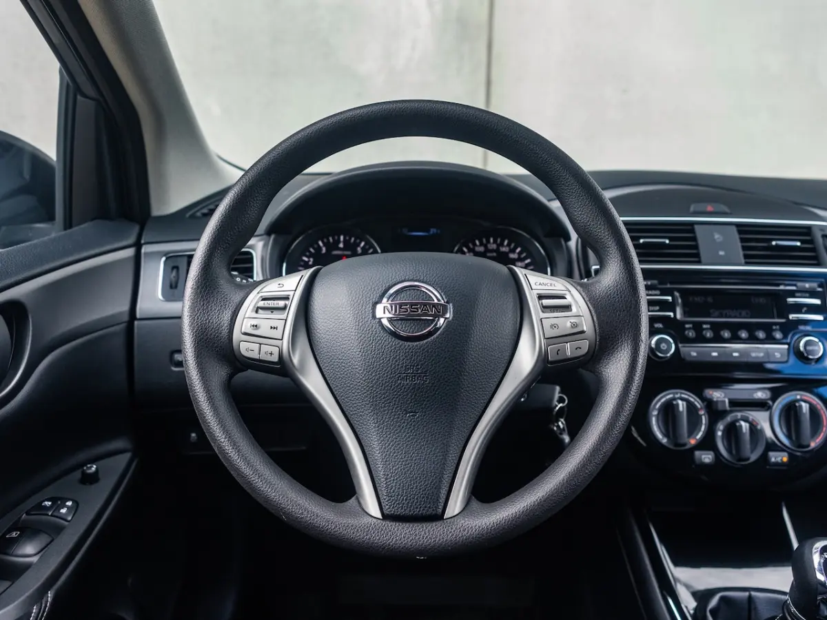 1.2 DIG-T Visia Airco Trekhaak Cruise control