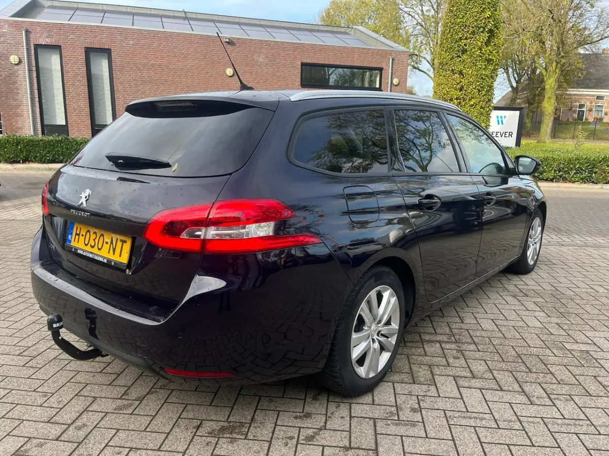 1.2 PureTech Blue Lease Executive