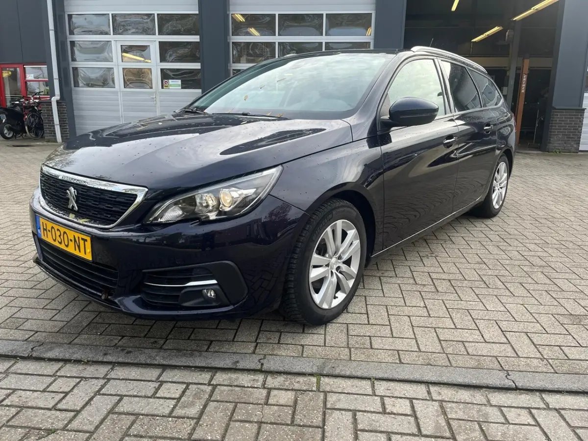 1.2 PureTech Blue Lease Executive