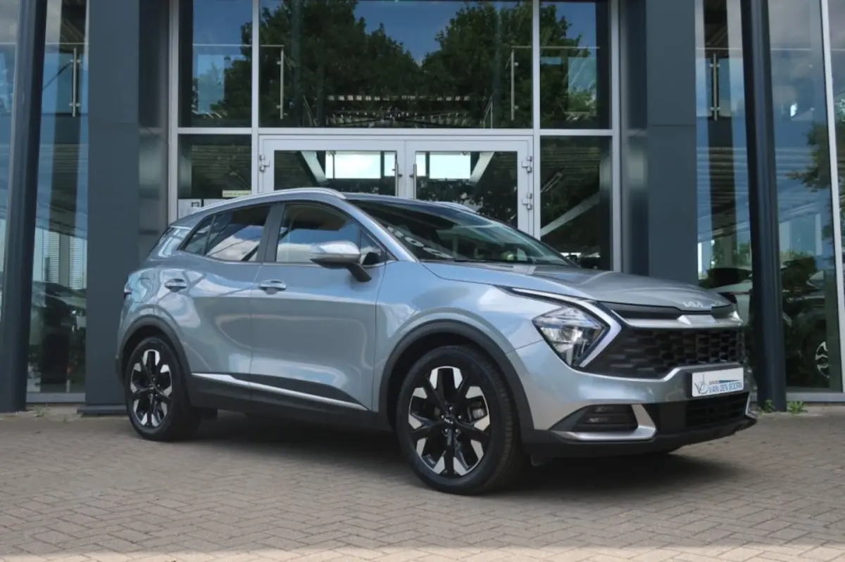 1.6 PHEV 4x4, Stoelverw voor+achter, Elektrische stoelen, Trekhaak afn etc