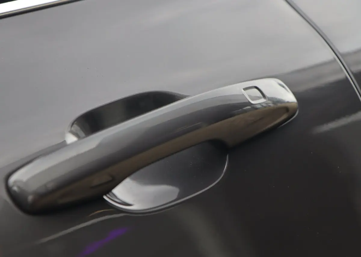 2.0 T6 Plug-in hybrid AWD Inscription / PANO / HUD / H&K / ACC / 360 / KEYLESS