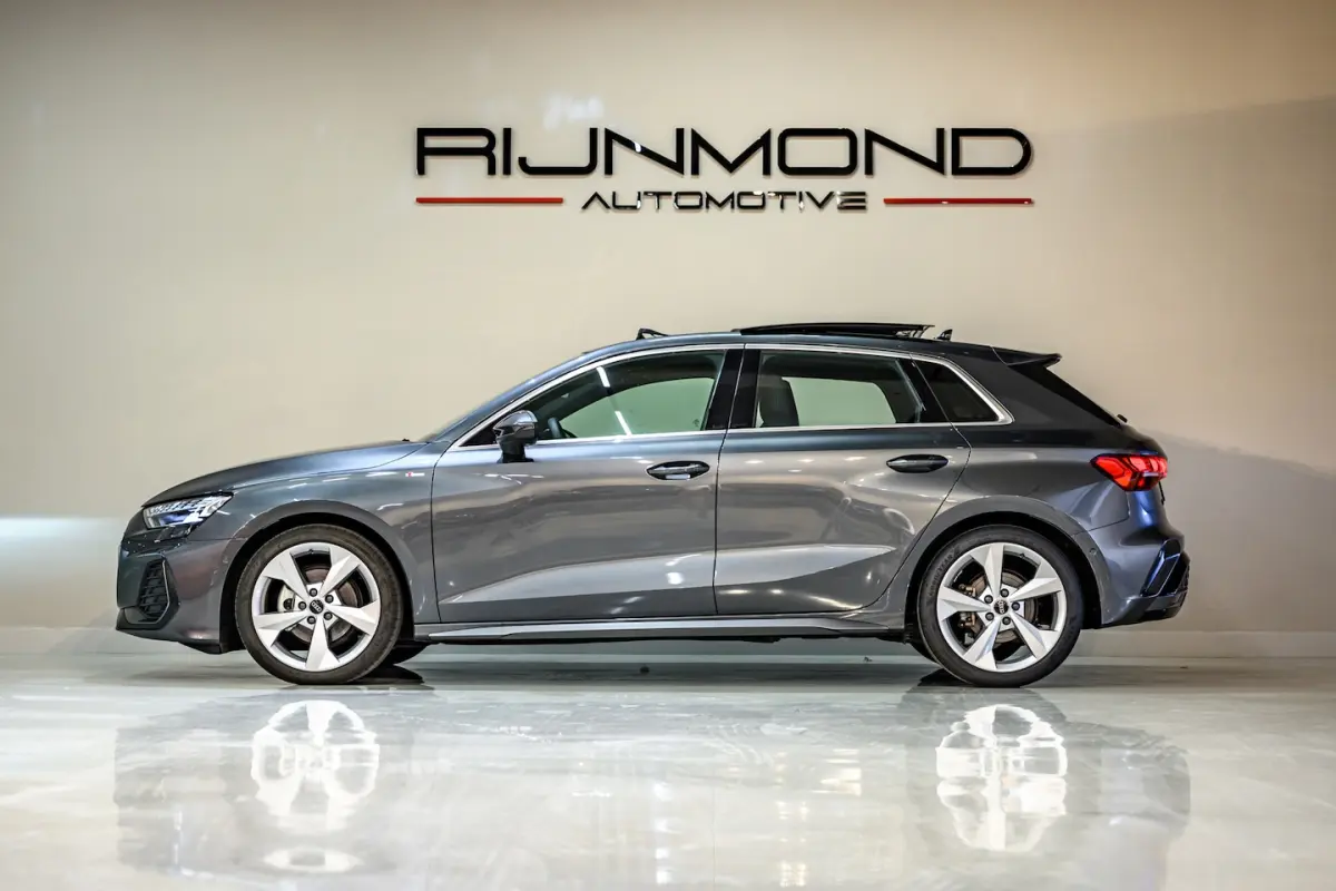 35 TFSI 3X S-Line | Keyless| Pano | Sonos |Matrix-Led | Camera|Zelf Parkeren|Dode Hoek Sen