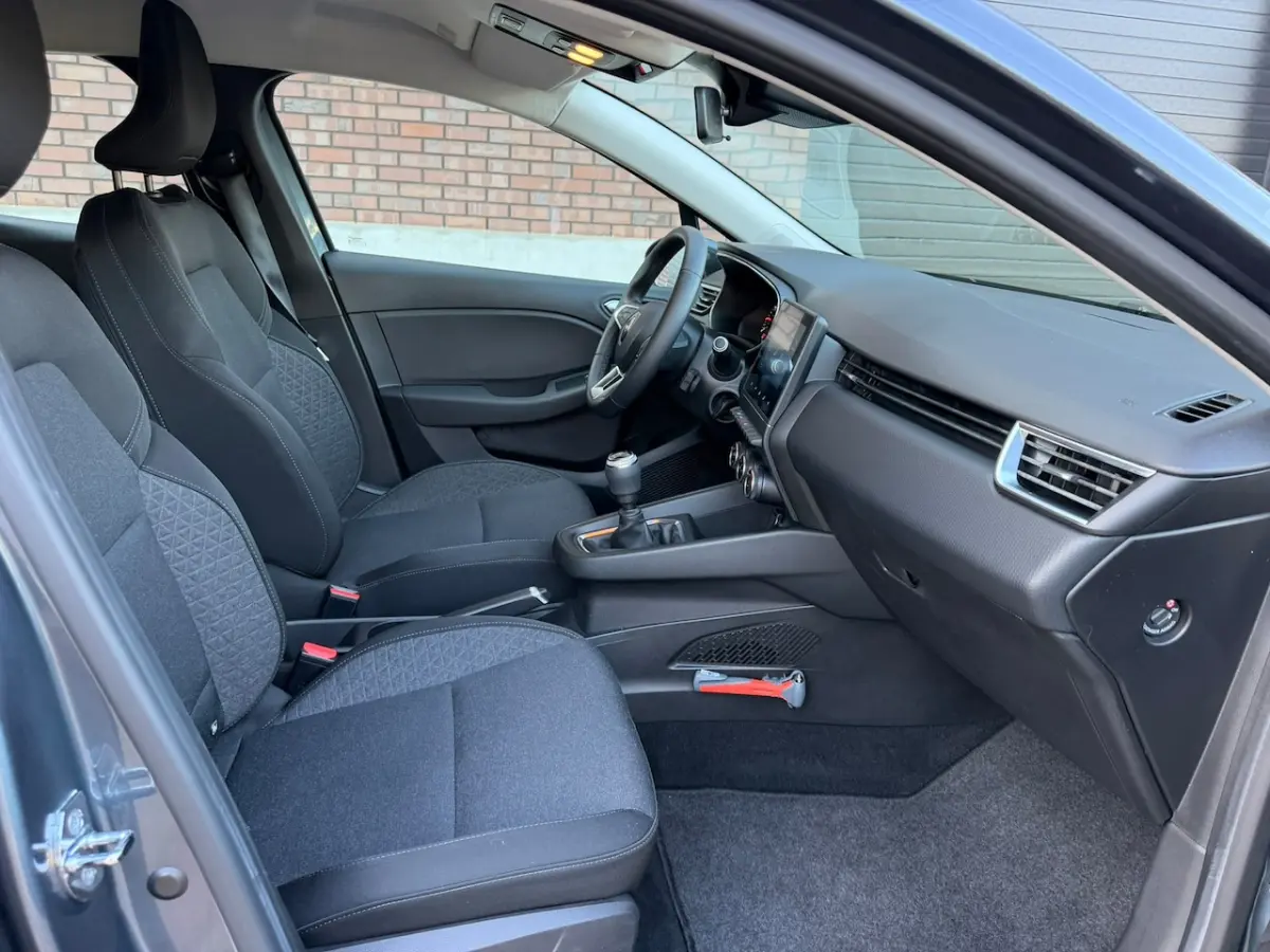 1.0 TCe Navigatie / Apple CarPlay - Android / 1e Eigenaar / ALL-Season banden / Cruise Con