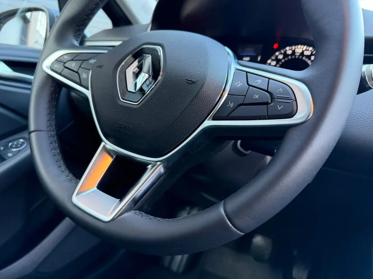 1.0 TCe Navigatie / Apple CarPlay - Android / 1e Eigenaar / ALL-Season banden / Cruise Con
