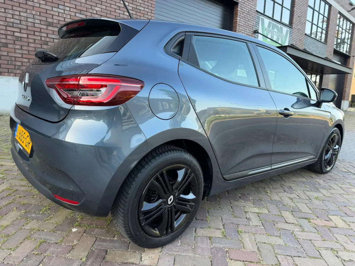 1.0 TCe Navigatie / Apple CarPlay - Android / 1e Eigenaar / ALL-Season banden / Cruise Con