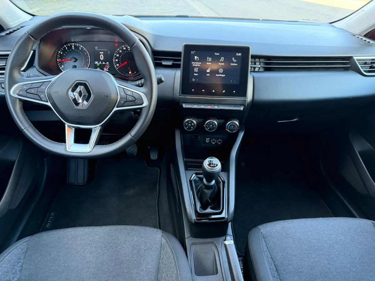 1.0 TCe / Navigatie by Apple CarPlay - Android / 1e Eigenaar / ALL-Season banden / Cruise