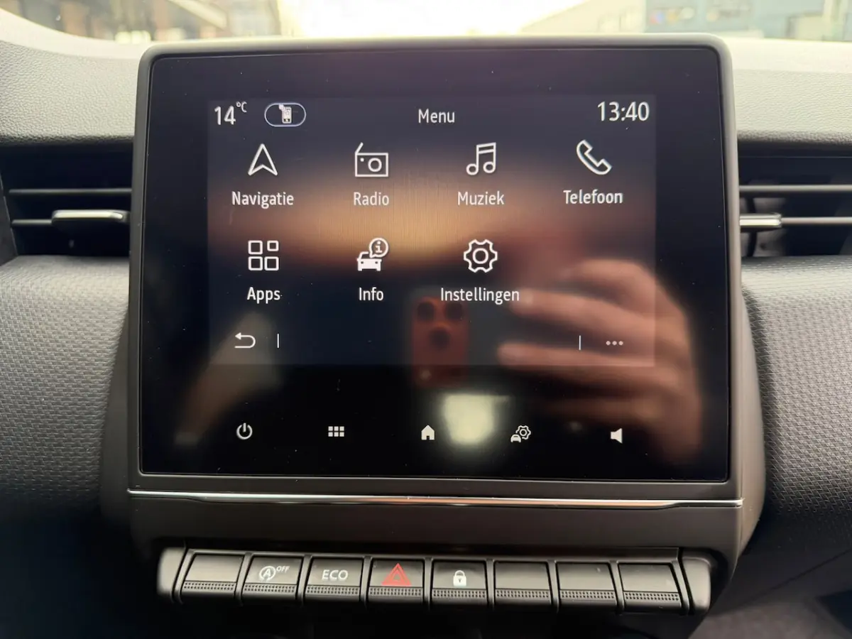 1.0 TCe / Navigatie / Apple CarPlay - Android / 1e Eigenaar / ALL-Season banden / Cruise C