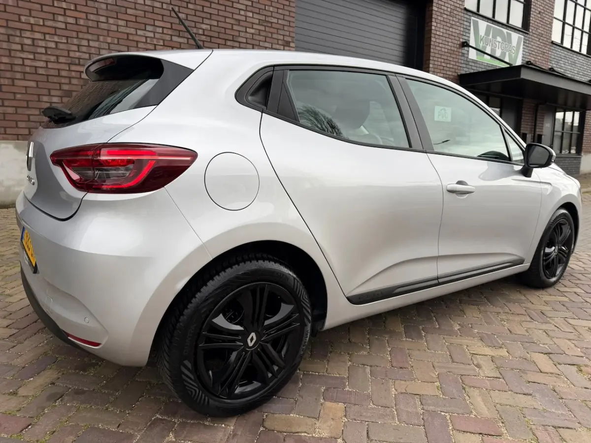1.0 TCe / Navigatie / Apple CarPlay - Android / 1e Eigenaar / ALL-Season banden / Cruise C