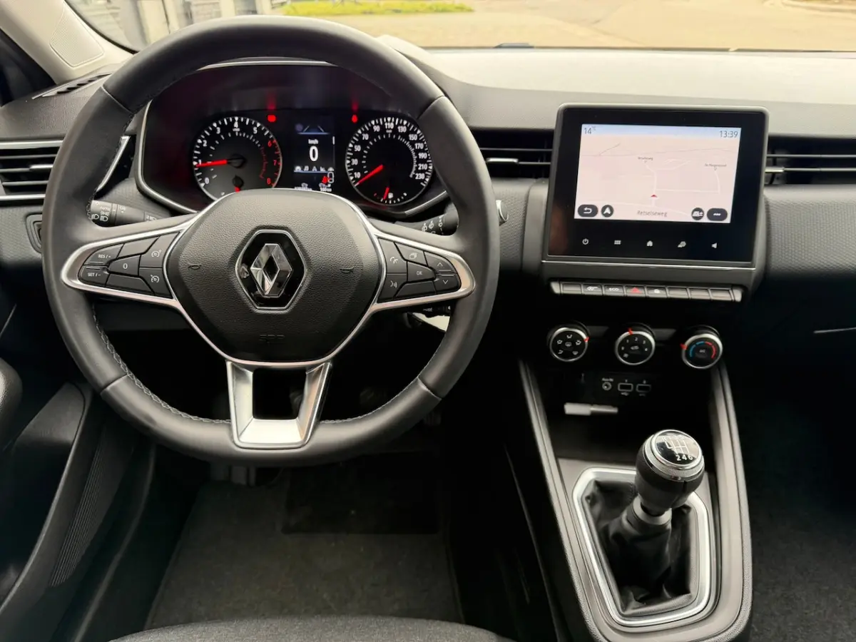 1.0 TCe / Navigatie / Apple CarPlay - Android / 1e Eigenaar / ALL-Season banden / Cruise C