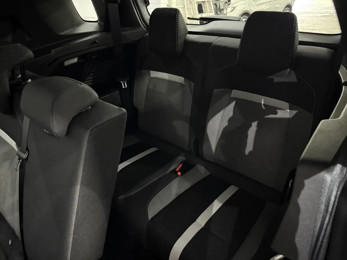 1.2 Turbo Hybrid GS 7p. Camera, Navi, Winterpakket, Cruise control, Rijstrook correctie, V